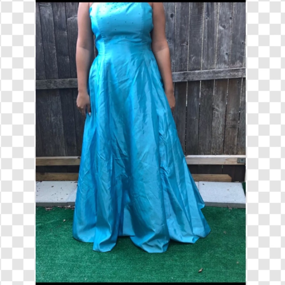 Long dress